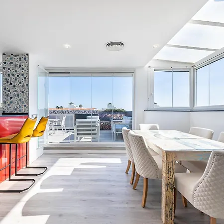 Puerto Benalmadena And Carihuela, Attic Views With Pool, Parking, Terrace Apartment *