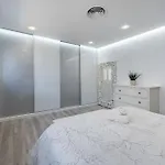 Apartment Puerto Benalmadena And Carihuela, Attic Views With Pool, Parking, Terrace