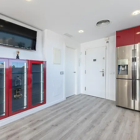 Puerto Benalmadena And Carihuela, Attic Views With Pool, Parking, Terrace Appartement