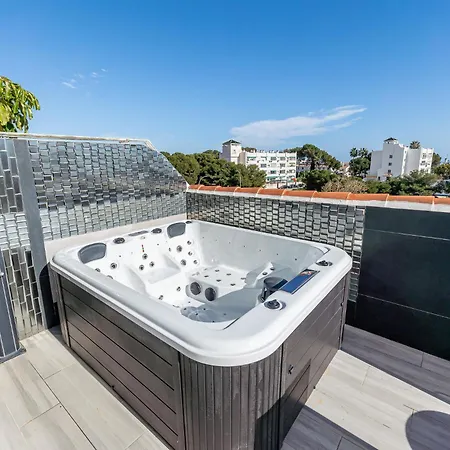 Puerto Benalmadena And Carihuela, Attic Views With Pool, Parking, Terrace *