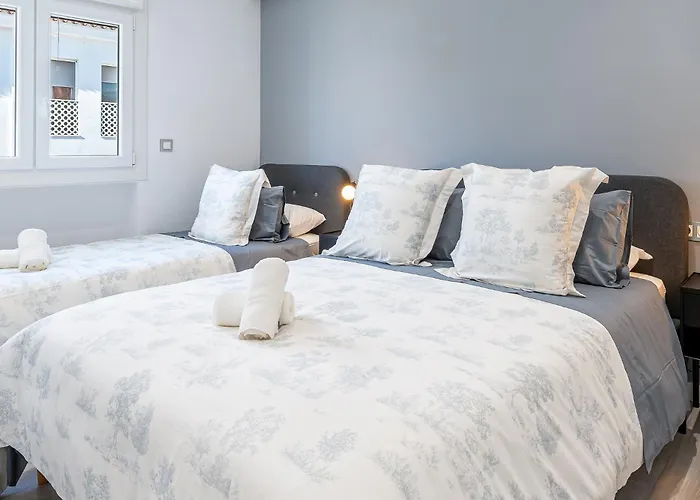 Puerto Benalmadena And Carihuela, Attic Views With Pool, Parking, Terrace Torremolinos