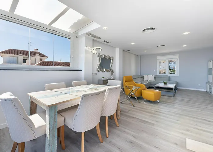 Puerto Benalmadena And Carihuela, Attic Views With Pool, Parking, Terrace