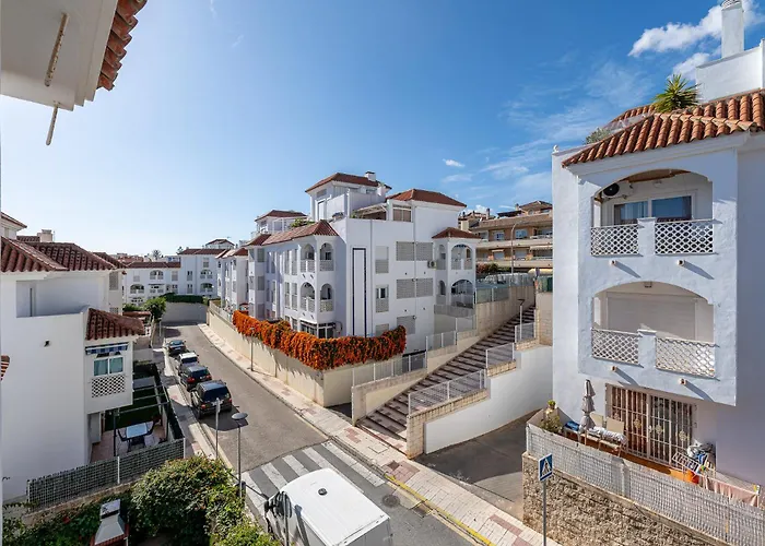 Apartment Puerto Benalmadena And Carihuela, Attic Views With Pool, Parking, Terrace Torremolinos