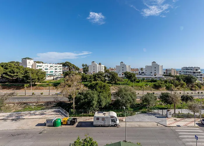 Apartment Puerto Benalmadena And Carihuela, Attic Views With Pool, Parking, Terrace Torremolinos