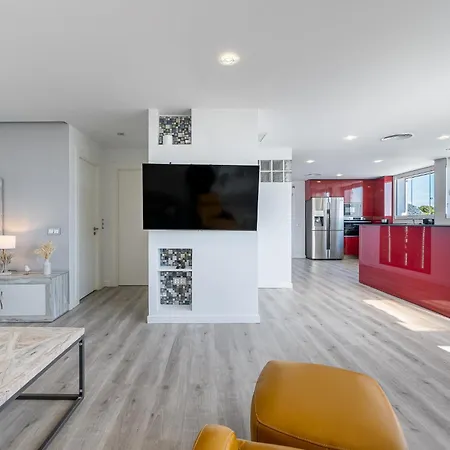 Puerto Benalmadena And Carihuela, Attic Views With Pool, Parking, Terrace * Torremolinos