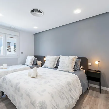 Puerto Benalmadena And Carihuela, Attic Views With Pool, Parking, Terrace